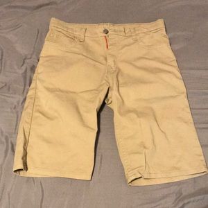 Men’s Khaki Shorts
